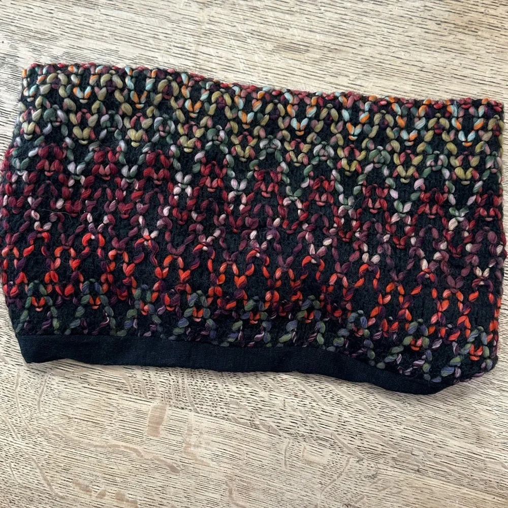 Colorful Warm Infinity Scarf women’s - Picture 2 of 8